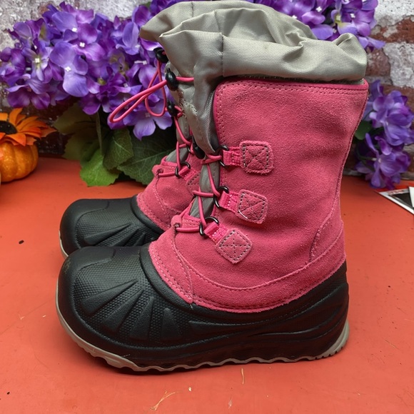 Ugg Kids' Pink and Gray Winter Boots SZ 1 - Picture 4 of 7